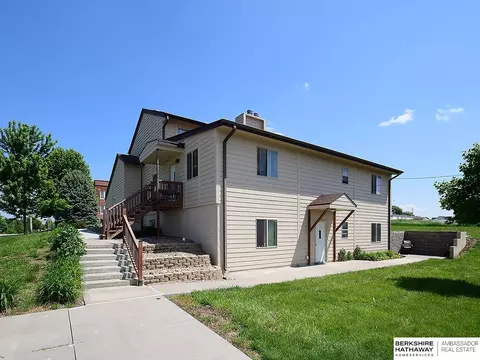 345 Spruce St, Springfield, NE 68059 photo 5