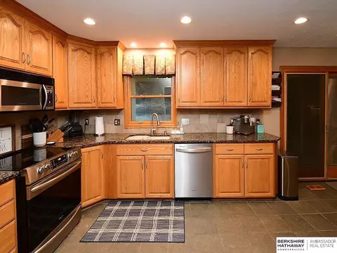 345 Spruce St, Springfield, NE 68059 photo 25
