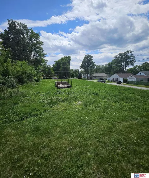 6500 X St, Lincoln, NE 68505