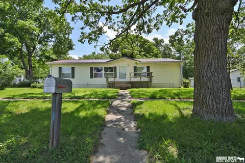 1316 G St, Pawnee City, NE 68420