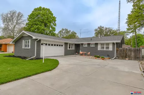 4731 S 44th St, Lincoln, NE 68516