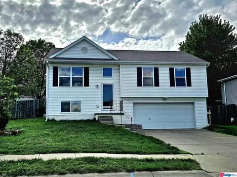 7924 S 157 St, Omaha, NE 68136