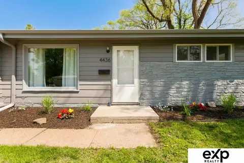 4436 Vernon Ave, Omaha, NE 68111