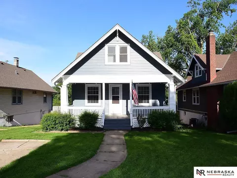 2418 N 56th St, Omaha, NE 68104