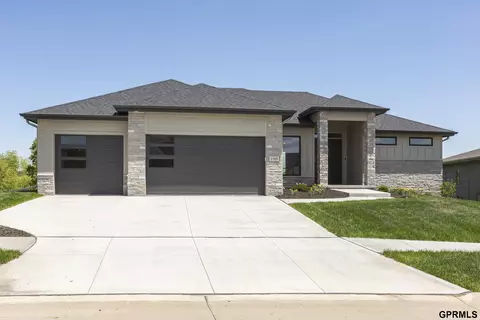 2309 N 182 Ave, Elkhorn, NE 68022