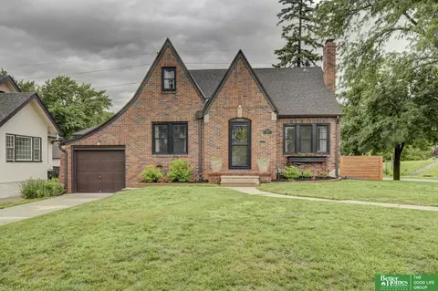 5702 Marcy St, Omaha, NE 68106