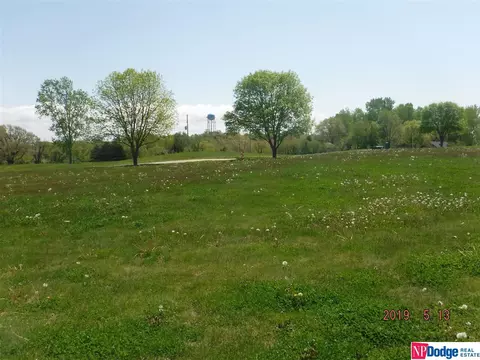8607 Eagle Pt, Plattsmouth, NE 68048