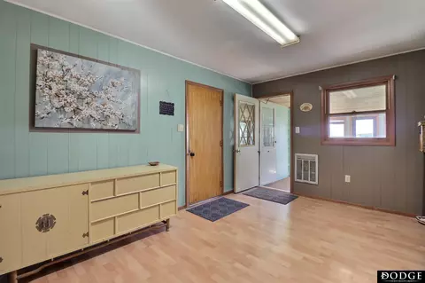 Entry Way - 1941 Co Rd 15, Lyons, NE 68038 photo 2 of 2