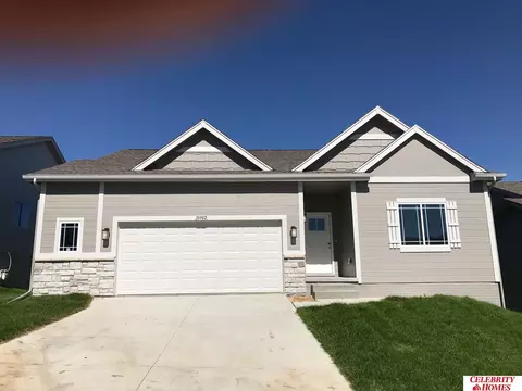 8107 S 200 St, Gretna, NE 68028
