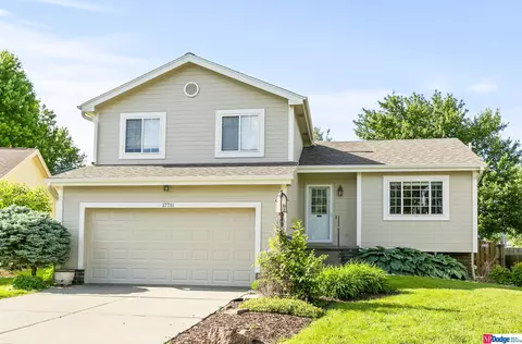 17711 H St, Omaha, NE 68135