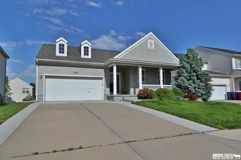 7422 N 106th Ave, Omaha, NE 68122