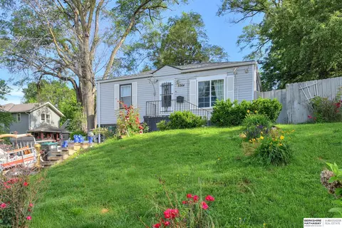 3364 Laurel Ave, Omaha, NE 68111