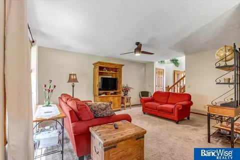 141 Struthers Pl, Seward, NE 68434 photo 7