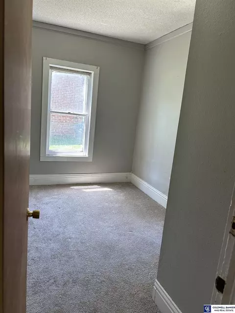 509 5th St, Peru, NE 68421 photo 5