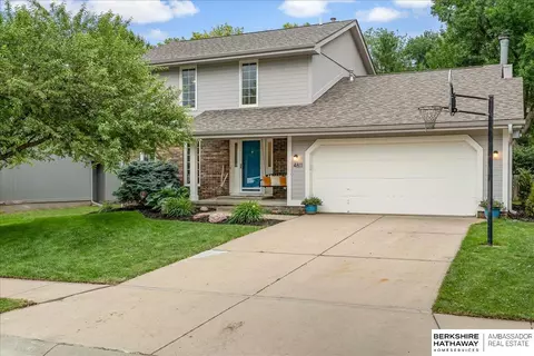 4811 S 160th St, Omaha, NE 68135