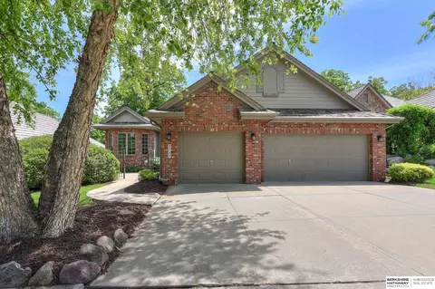 4747 S 154 Plz, Omaha, NE 68137