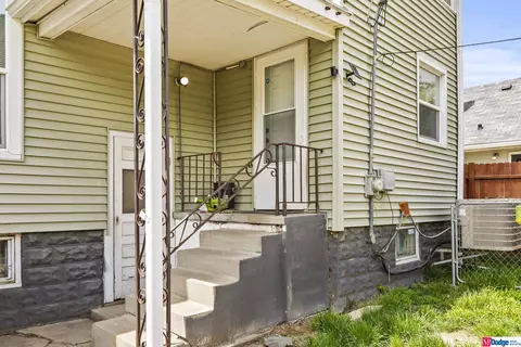 3001 N 30 St, Omaha, NE 68111