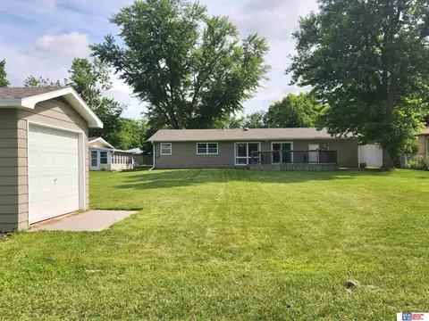 210 Granville Ave, Beatrice, NE 68310 photo 22