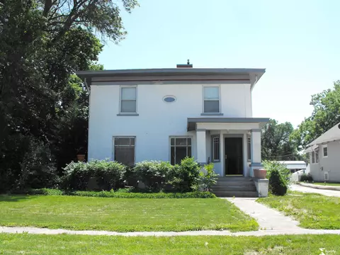 1231 G St, Geneva, NE 68361