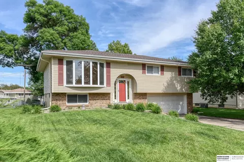 5317 N 97th Ave, Omaha, NE 68134