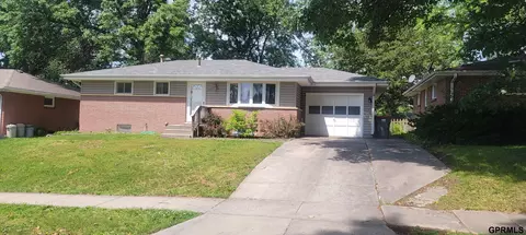 1601 N 62nd St, Lincoln, NE 68505