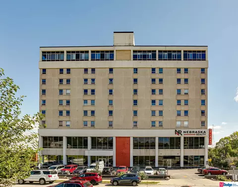 105 N 31st Ave #301, Omaha, NE 68131