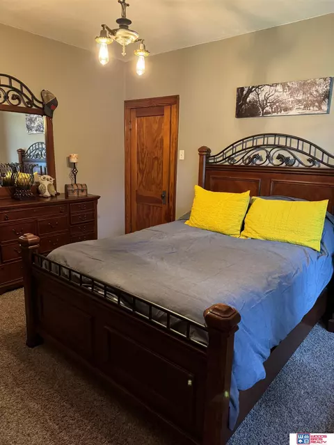 Bedroom - 206 E 9th St, Stromsburg, NE 68666 photo 3 of 4