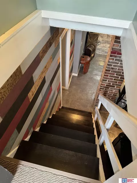 Entry Way - 206 E 9th St, Stromsburg, NE 68666 photo 4 of 4