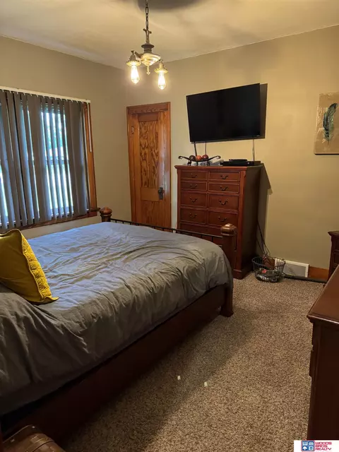 Bedroom - 206 E 9th St, Stromsburg, NE 68666 photo 2 of 4