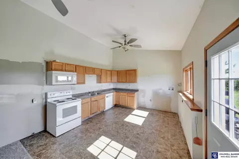 Kitchen - 2250 Bennet Rd, Roca, NE 68430 photo 3 of 3