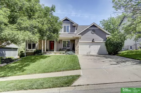 16902 Patterson Dr, Omaha, NE 68135