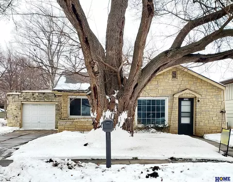 2030 N 32nd St, Lincoln, NE 68503