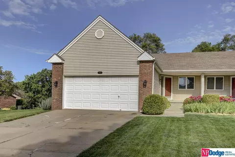 5820 S 147 St, Omaha, NE 68137