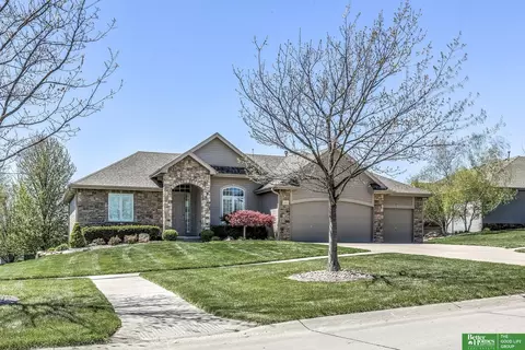 3816 S Hws Cleveland Blvd, Omaha, NE 68130