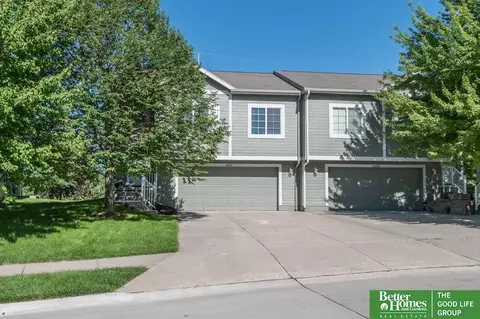 14252 Newport Ave, Omaha, NE 68164