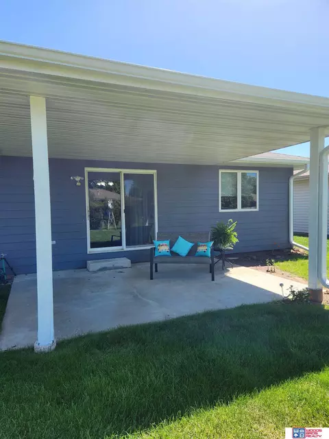 2000 Jackson St, Beatrice, NE 68310 photo 4