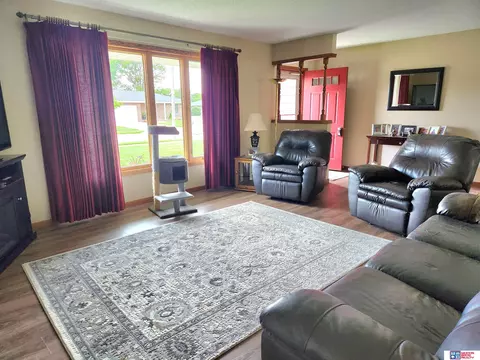 2000 Jackson St, Beatrice, NE 68310 photo 5