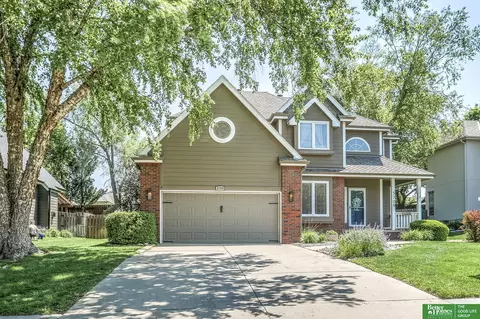 5709 S 166 St, Omaha, NE 68135