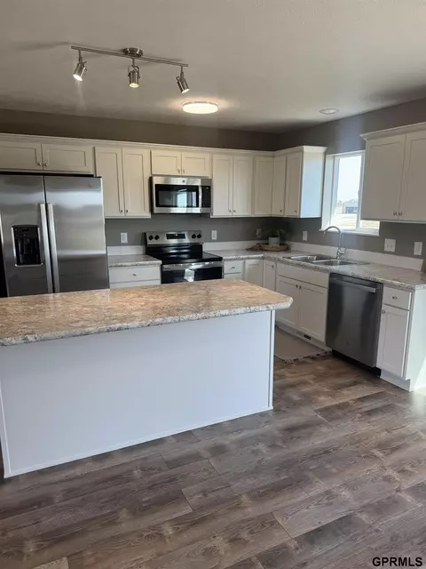 818 N 26th St, Beatrice, NE 68310 photo 6