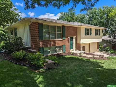 13032 Frances St, Omaha, NE 68144