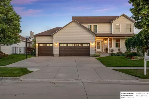 3629 Diablo Dr, Lincoln, NE 68516