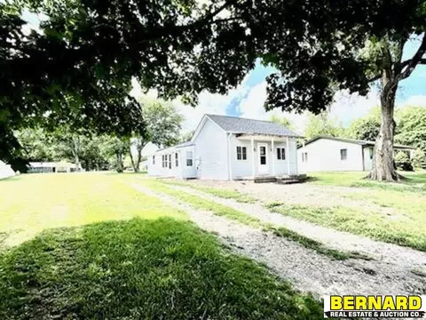 2514 Q St, Auburn, NE 68305