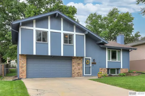 12917 Gertrude St, Omaha, NE 68138