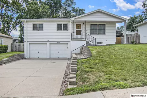 14135 Orchard Ave, Omaha, NE 68137