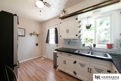 1007 Bert Murphy Blvd, Bellevue, NE 68005 photo 8