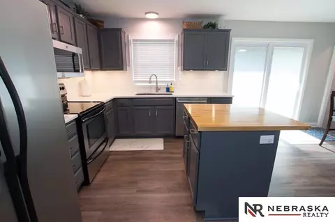 Kitchen - 545 David Ln, Eagle, NE 68347 photo 2 of 2