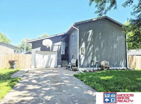 1412 N 19th Ave, Beatrice, NE 68310