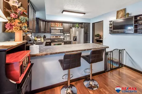 6141 Francis St, Lincoln, NE 68505