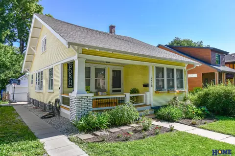 2418 B St, Lincoln, NE 68502