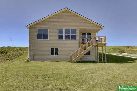 17522 Robin Dr, Omaha, NE 68136 photo 36